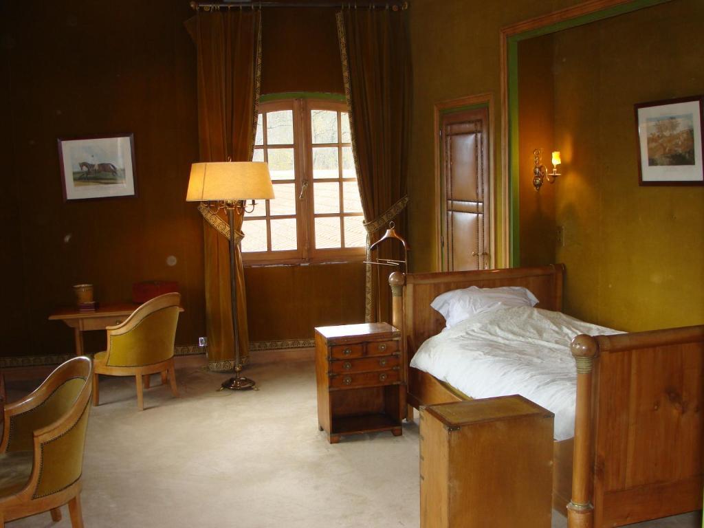Le Chateau D'Ailly Parigny  Szoba fotó